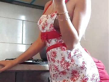 Cooking and flashing big ass